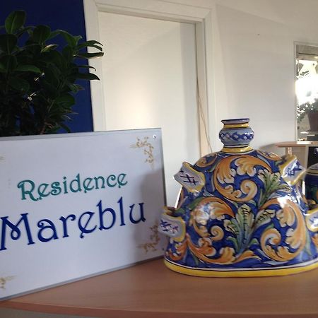 Residence Mareblu Barcellona-Pozzo di Gotto Exteriör bild